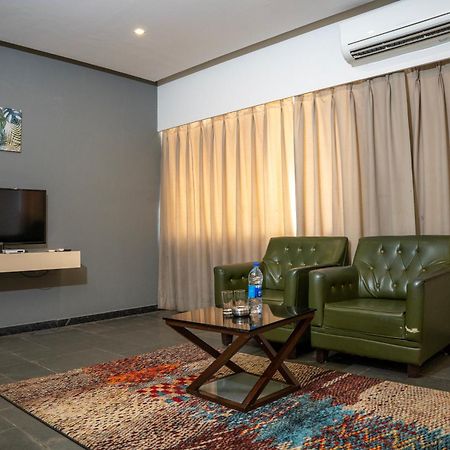 Hotel Dwarawata 达尔瓦德 外观 照片
