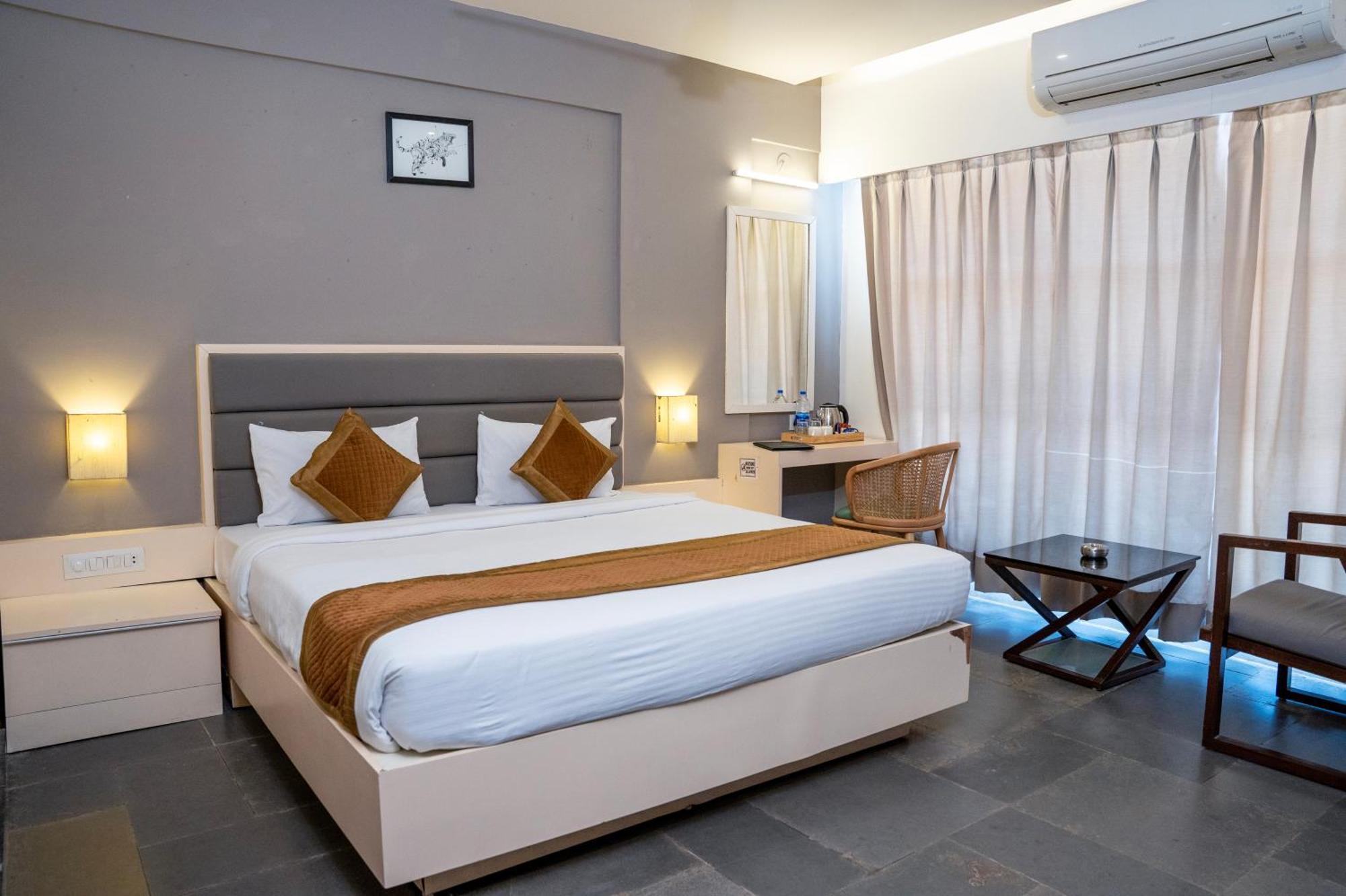 Hotel Dwarawata 达尔瓦德 外观 照片