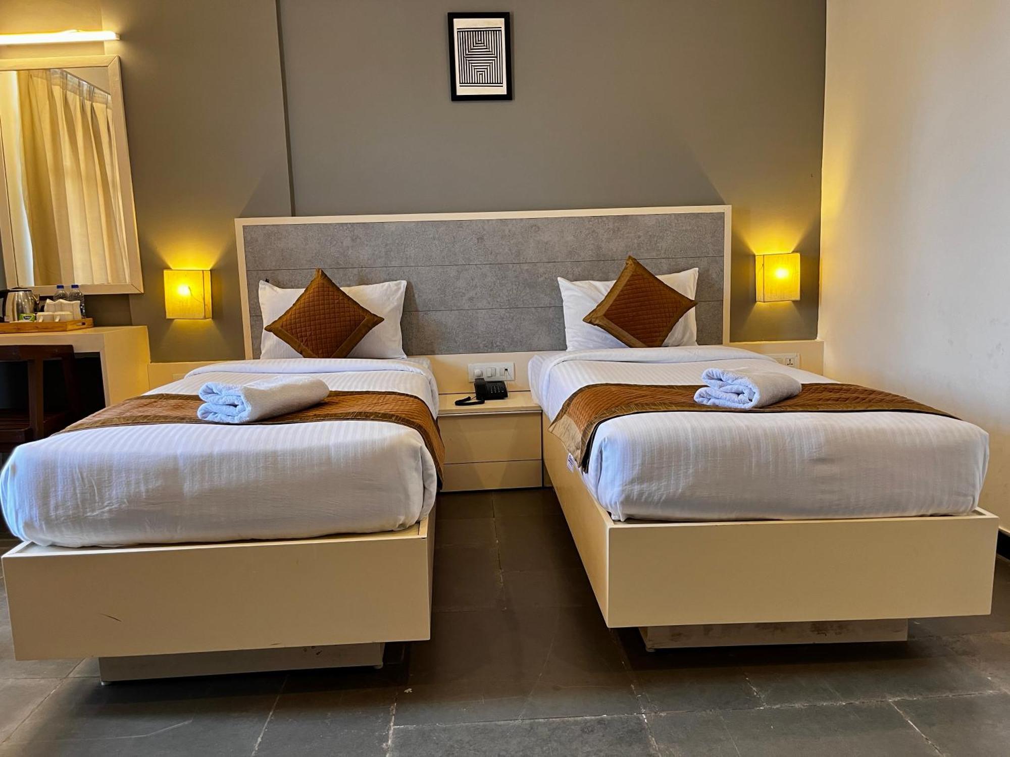 Hotel Dwarawata 达尔瓦德 外观 照片